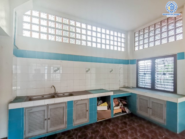 *****บ้านเดี่ยวมือสอง ม.ลลิล กรีนวิลล์ บางบอน3 แบรนด์ ลลิล พร็อพเพอร์ตี้ เนื้อที่ 101.1 ตร.ว. ฟังก์ชัน 4 นอน 3 น้ำ 2 ที่จอดรถ  บนทำเลศักยภาพ เชื่อมต่อถนนหลายเส้น ไม่ว่าจะเป็น  ถนนพระราม2, ถนนเพชรเกษม, ถนนเอกชัย และใกล้จุดขึ้นทางด่วน "พระราม2"